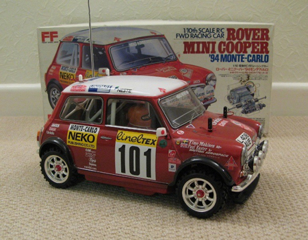 Mini Model above is Rover Mini Cooper it has come in pack with Glowengine