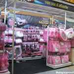 <b>Girl car accessories</b>