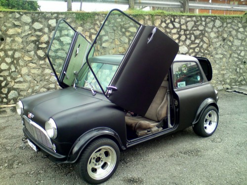 Cool black car